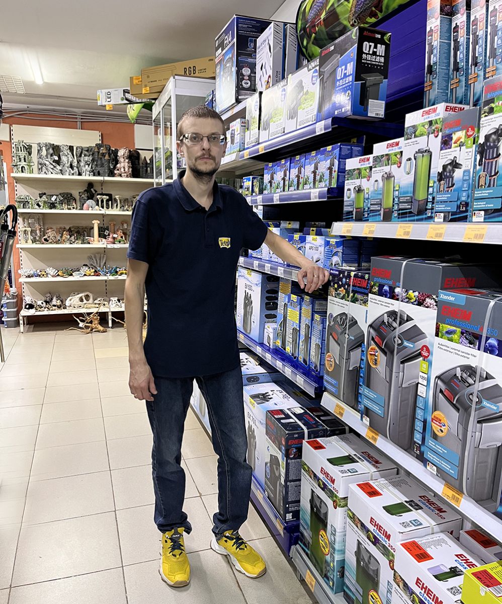 Григорий Подберезный - менеджер супермаркета Аква Лого - Университет